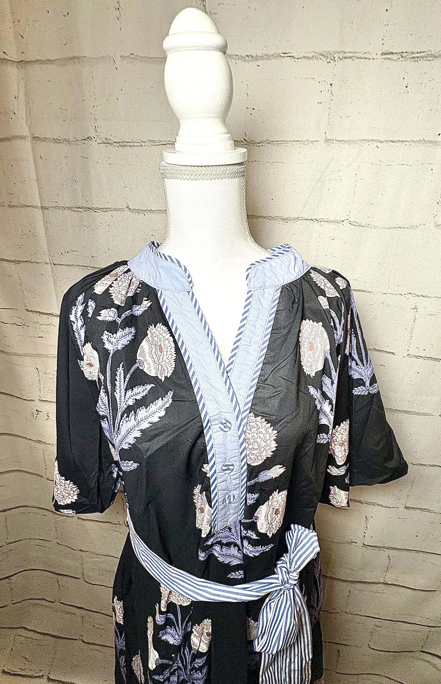 Wildflower Bloom Dress- Black